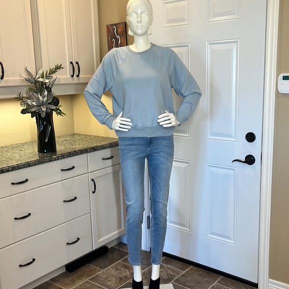 H&M blue sweatshirt Size small - Picture 1 of 3